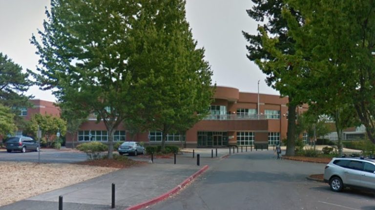 Vancouver school staff union members vote to authorize strike if contract agreement not reached
