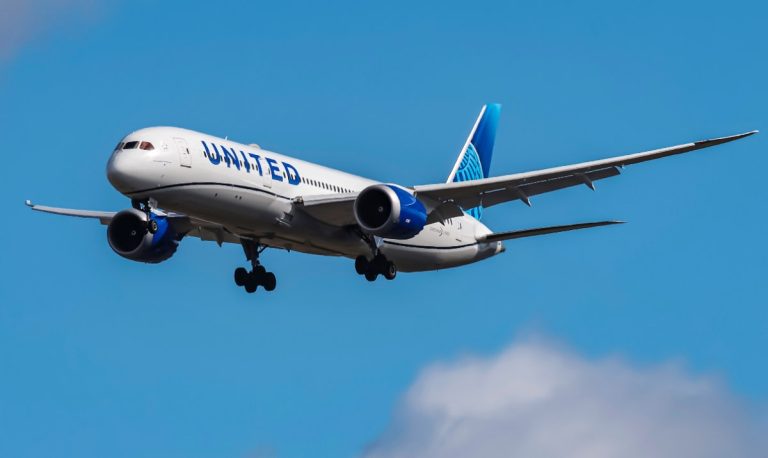 United Airlines Adding Flights to 15 Cities Amid Rival’s Bankruptcy