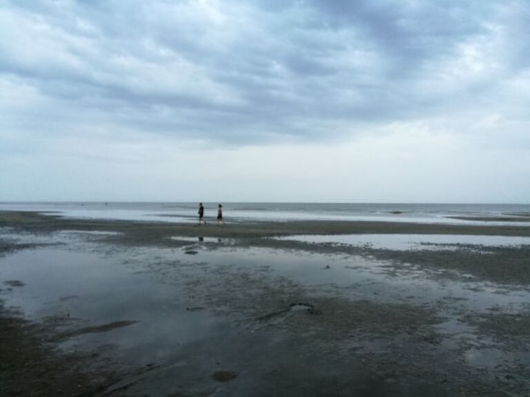 The Sea of Azov: Ukraine’s loss but hardly Russia’s gain | Russia-Ukraine war News